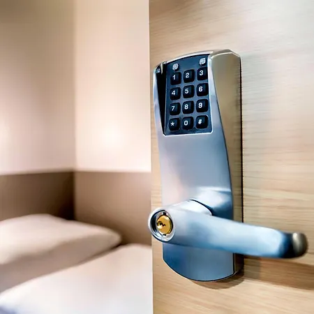 لودفيجشافين للمبيت وللإفطار فندق